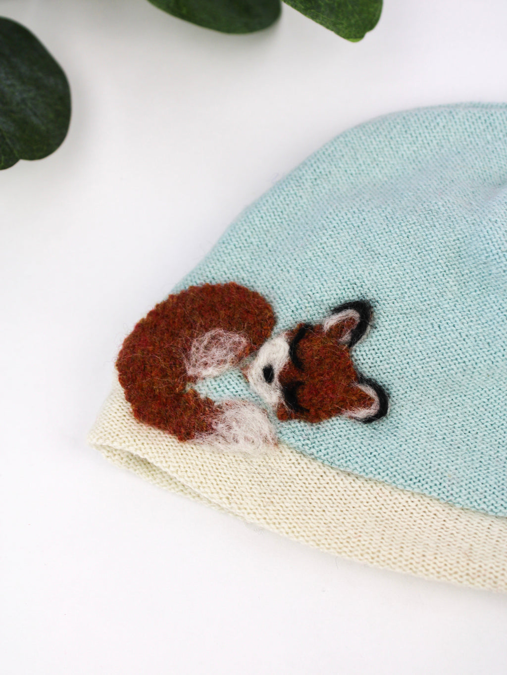 Sleeping Fox Cashmere Hat - Newborn