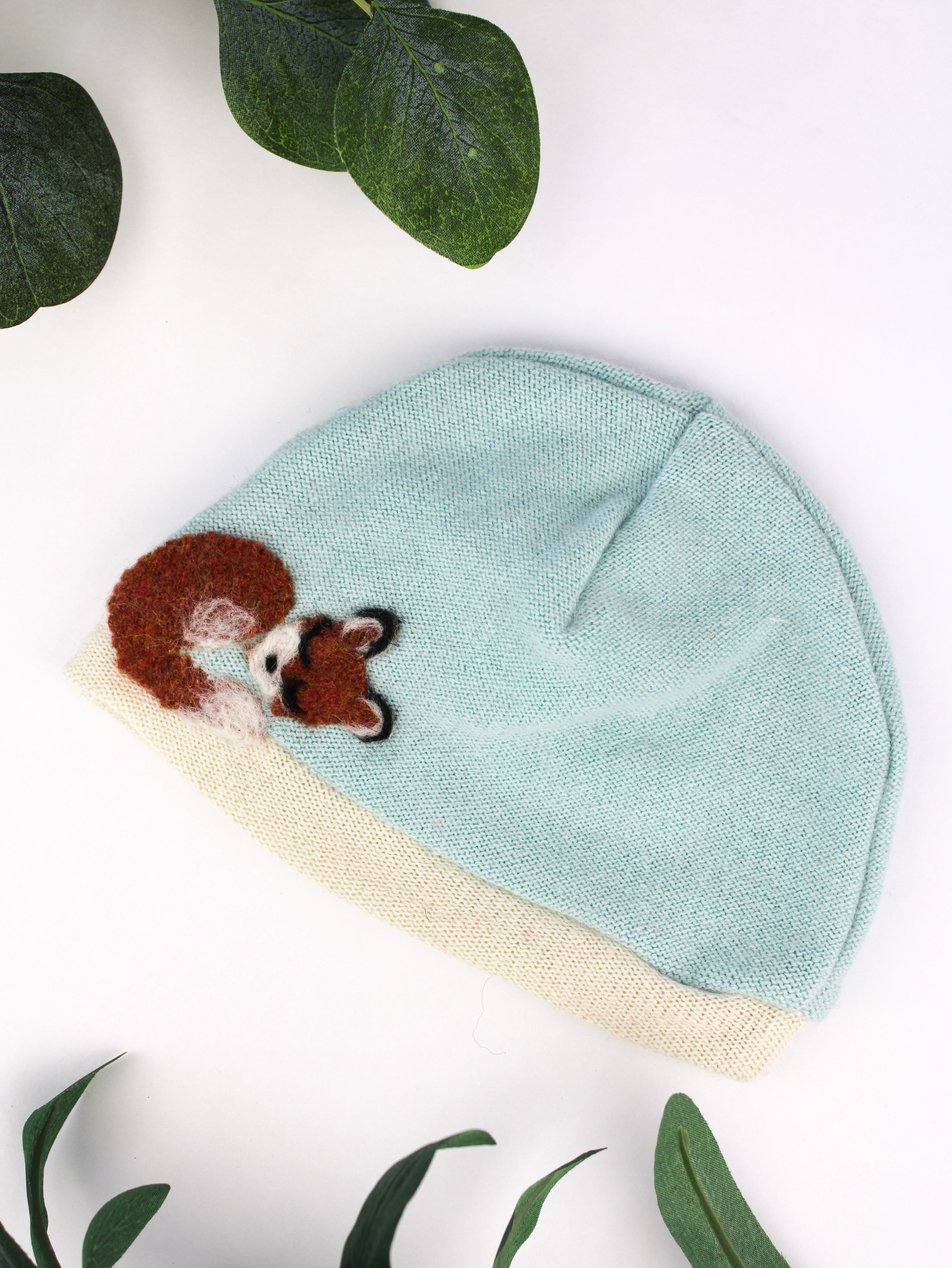 Sleeping Fox Cashmere Hat - Newborn