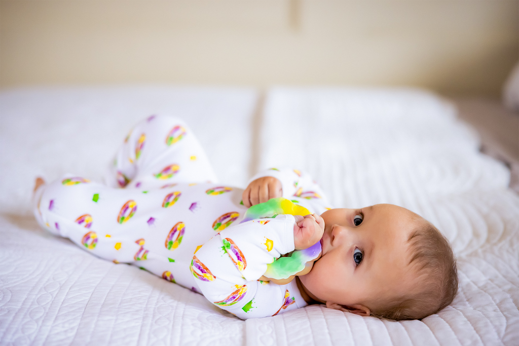 Slice, Slice, Baby King Cake Bath Toy & Baby Teether