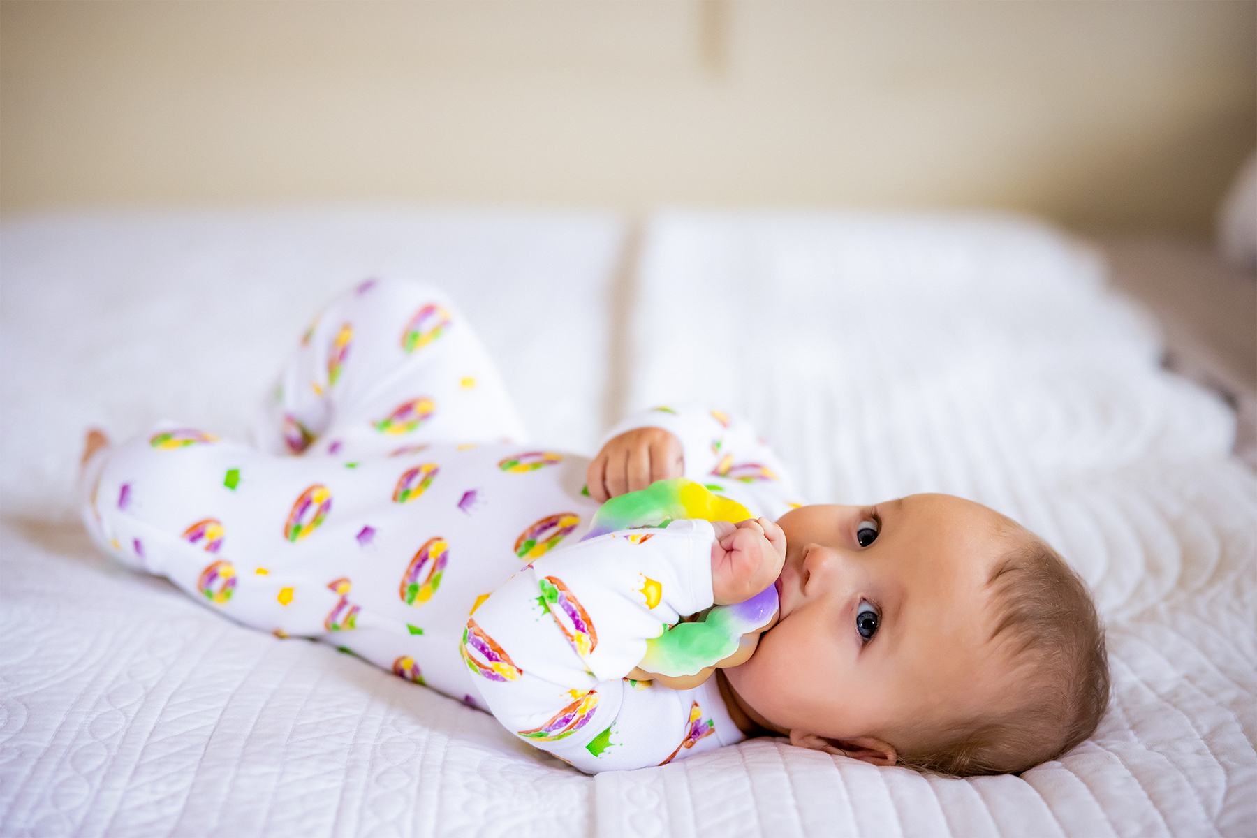 Slice, Slice, Baby King Cake Bath Toy & Baby Teether