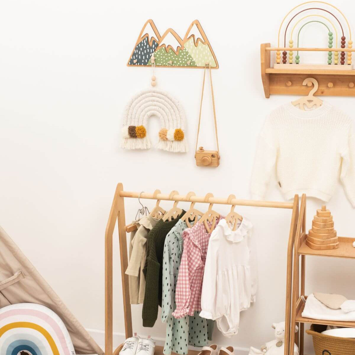 Nursery Mountain Wall Hooks